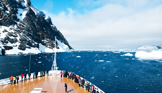 cruise to Antarctica 