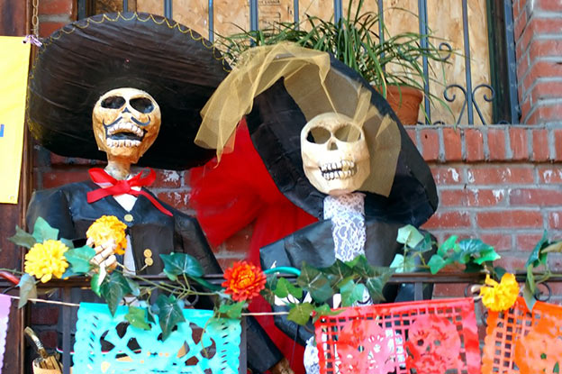 Day of the Dead displays