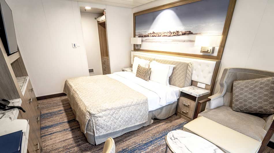 Junior Suite on Greg Mortimer