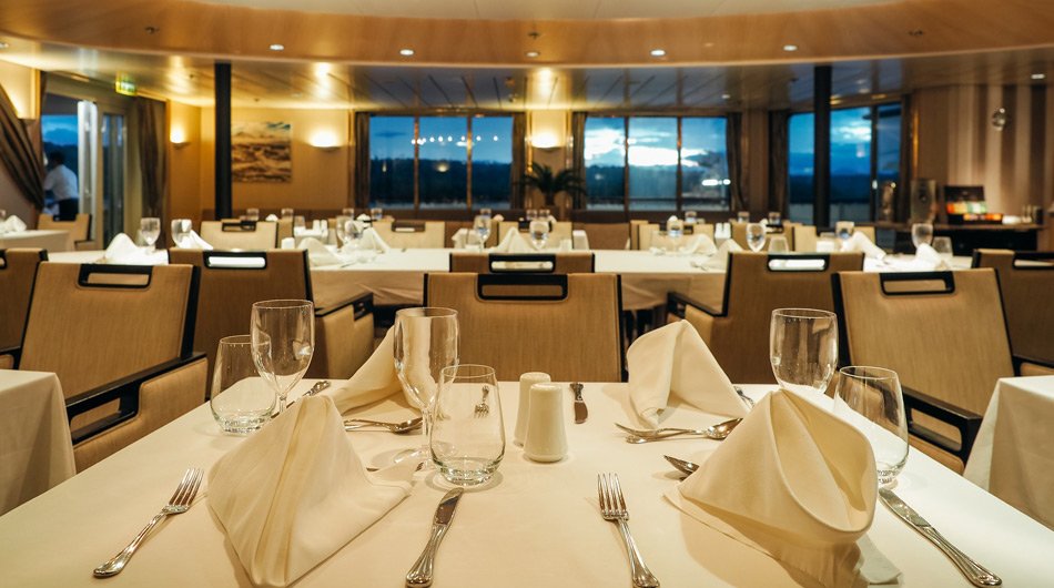 Bistro on the Heritage Adventurer