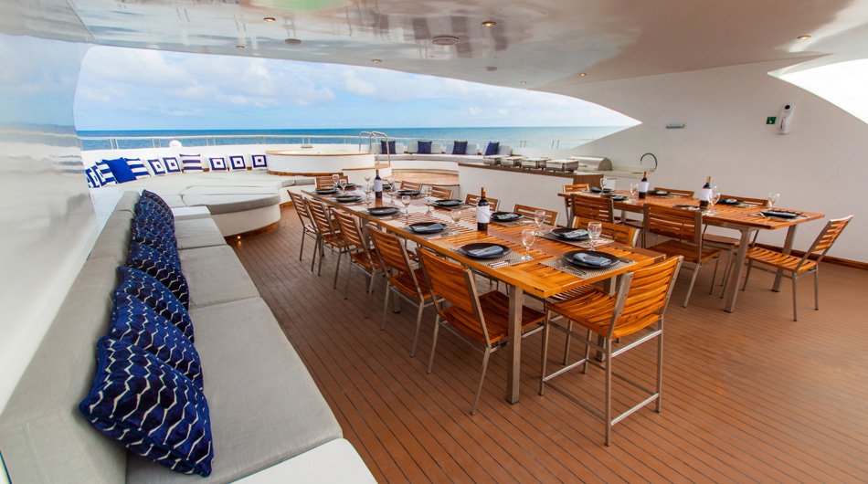 infinity-alfresco-dining