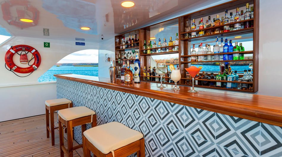 Ocean Spray Galapagos Cruise Ship - Al Fresco Bar