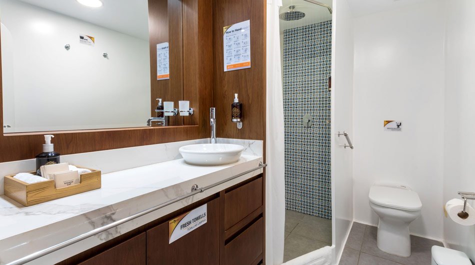 Ocean Spray Galapagos Cruise Ship - Cabin Bathroom