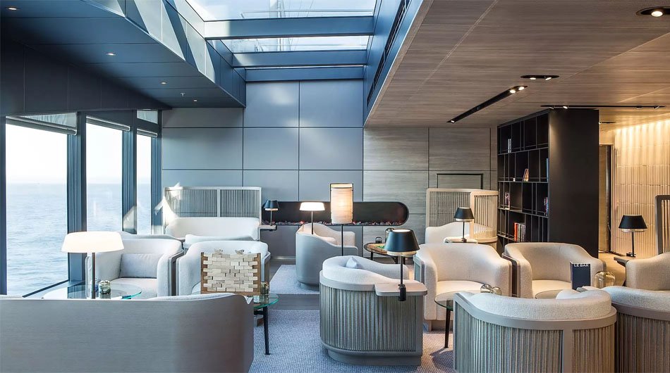 Le Commandant Charcot Lecture Room