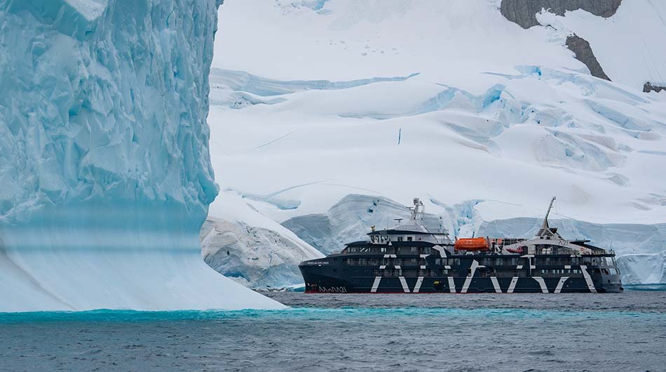 Magellan Explorer Exterior