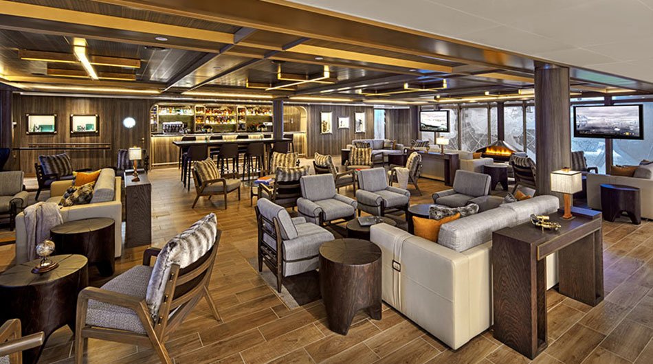 Expedition Lounge