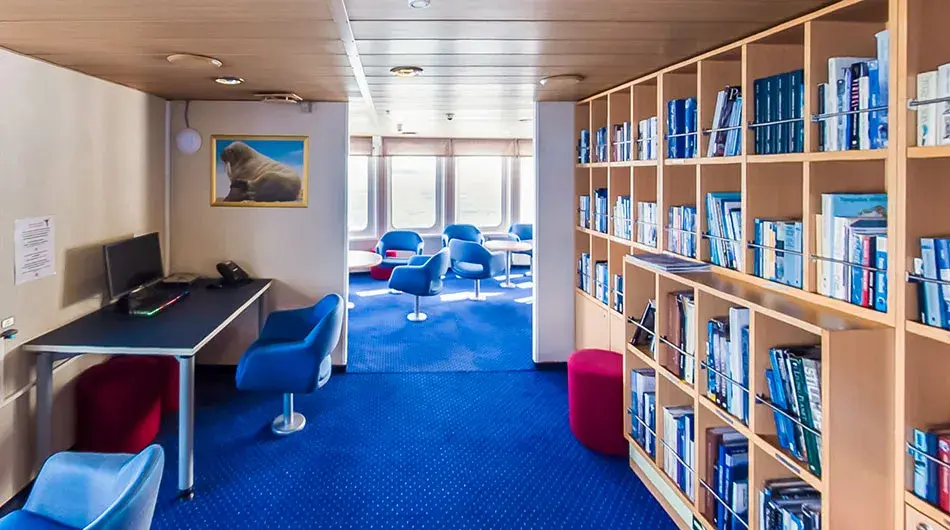 library-ocean-nova