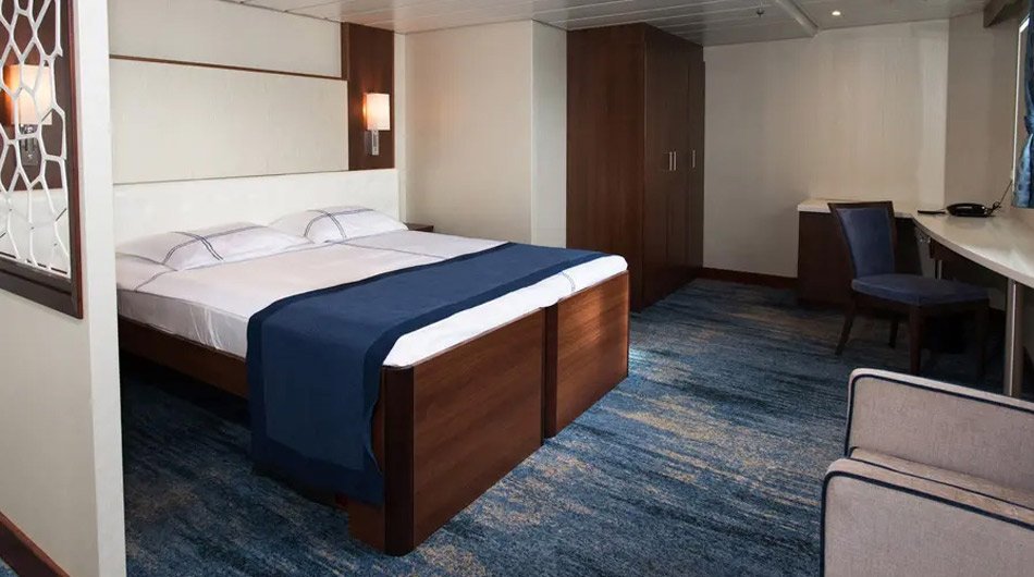 M/S Expedition Owner's Suite Interior