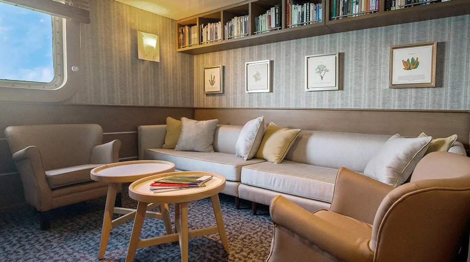 Isabela Yacht Expedition Room