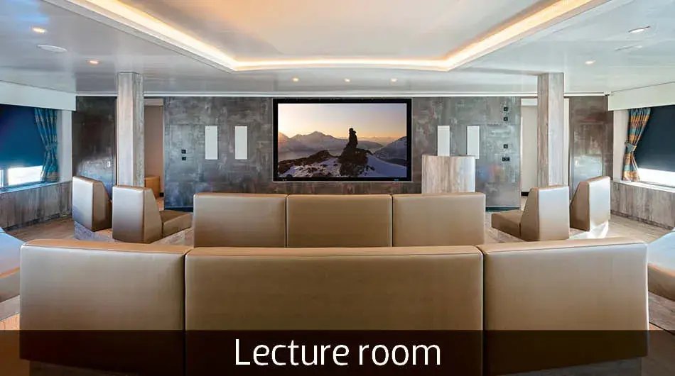 Hondius lounge