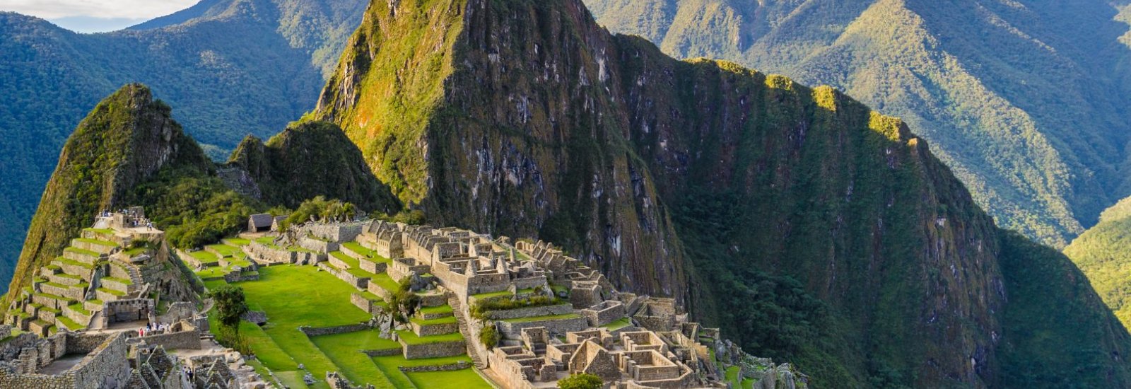 Machu_shutterstock_147330278-1623x1080