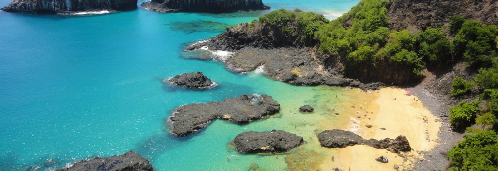 Fernando-de-Noronha_shutterstock_170342363