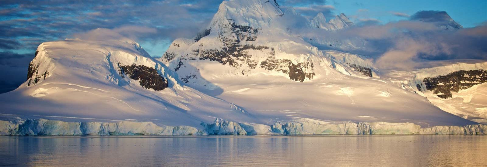 Antarctic Circle, Elephant Island &amp; Weddell Sea | Plancius