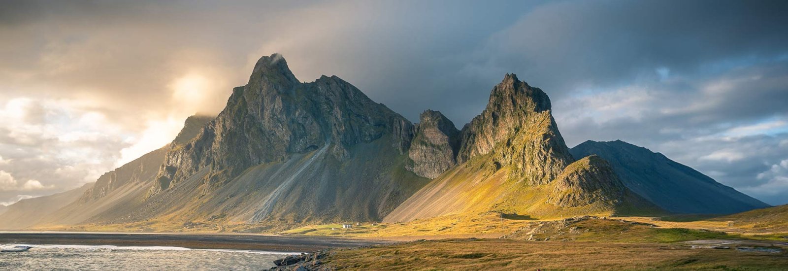 Iceland Circumnavigation: Mountains, Volcanoes &amp; Waterfalls | Ultramarine