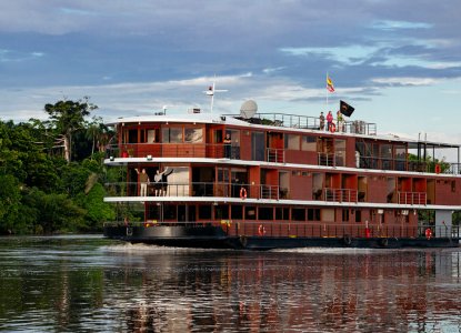 Manatee Amazon Explorer