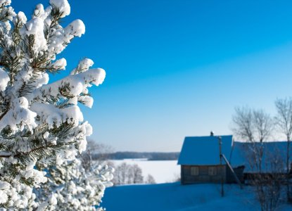 How to get to the Arctic from the UK