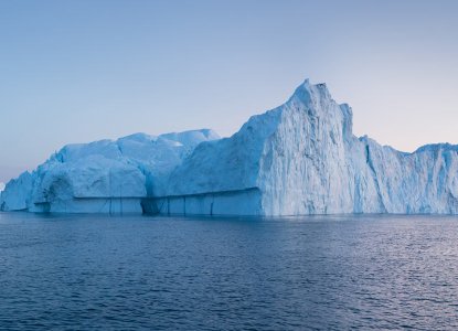 Antarctic Peninsula iceberg 