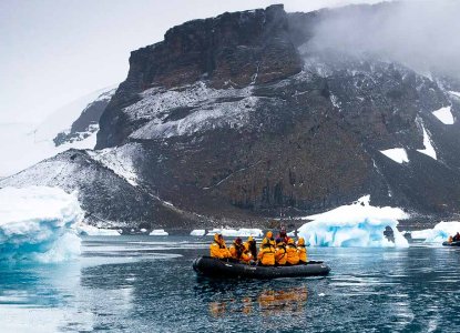 QUARK_Weddell-Sea-Exploration_NickySouness_HERO